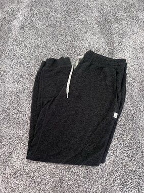 Women’s Vuori Joggers